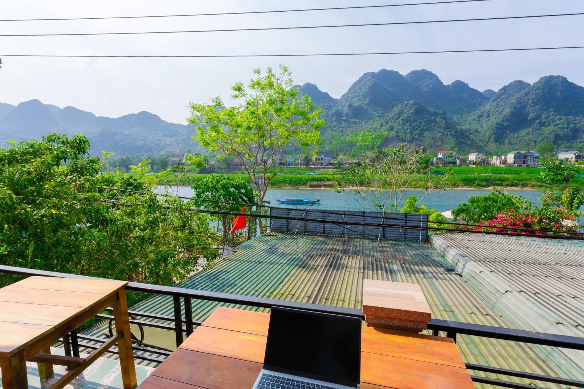 Son River Homestay Phong Nha Kültér fotó